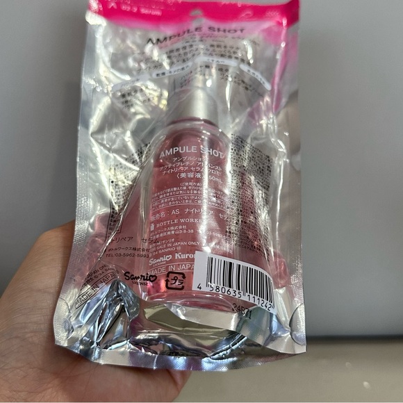 Sanrio Kuromi x Ampoule Shot Active retino Advanced Night Repair Serum - Picture 5 of 6